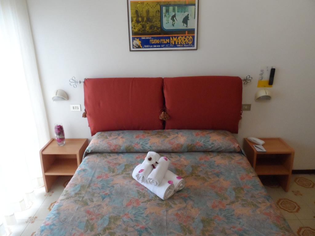 Hotel La Dolce Vita Rimini Buitenkant foto